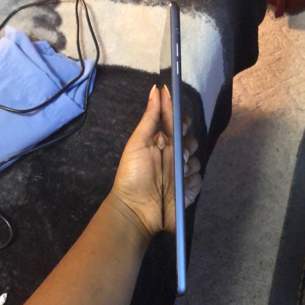Apple iPad mini generation 3 - Picture 6 of 7